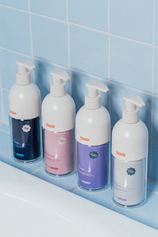 Wondr hervulbare pompflacon voor vloeistoffen, schoon en gemakkelijk te gebruiken verzorgingsproduct in een compacte fles