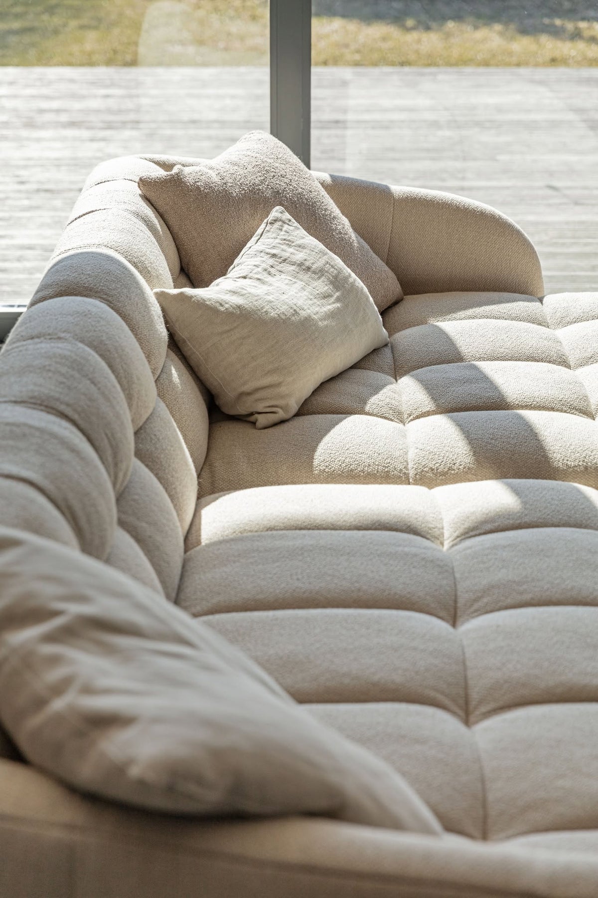Sits Cube sofa 264*162cm met organische arm spicy beige