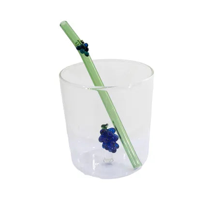 Point Virgule  Glas met druiventros en strootje