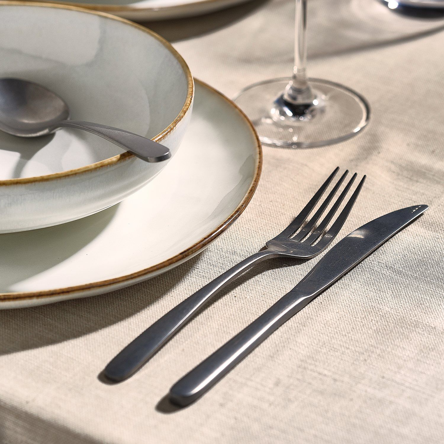 Salt&Pepper Bestekset Aura -16 delig - Oosterlinck Home