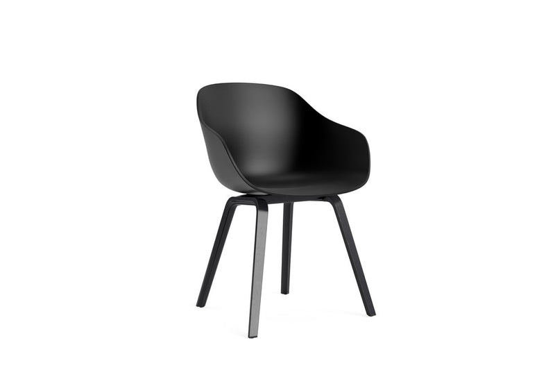 HAY - About a Chair AAC222 - onderstel zwart gelakte eik - diverse kleuren - Oosterlinck