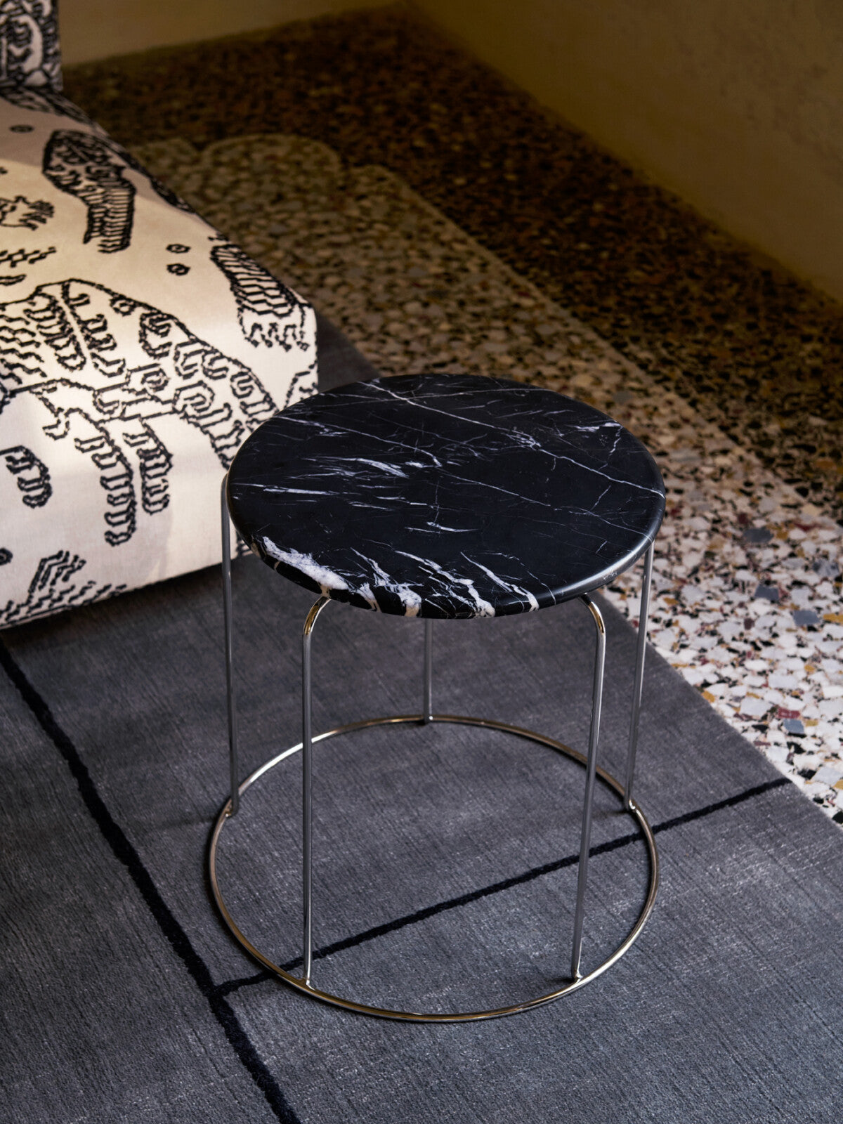 &Tradition  Wire Stool Verner Panton Marble Top