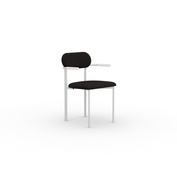 Studio Henk - Oblique chair armleuning, beklede rug en wit frame - diverse stoffen