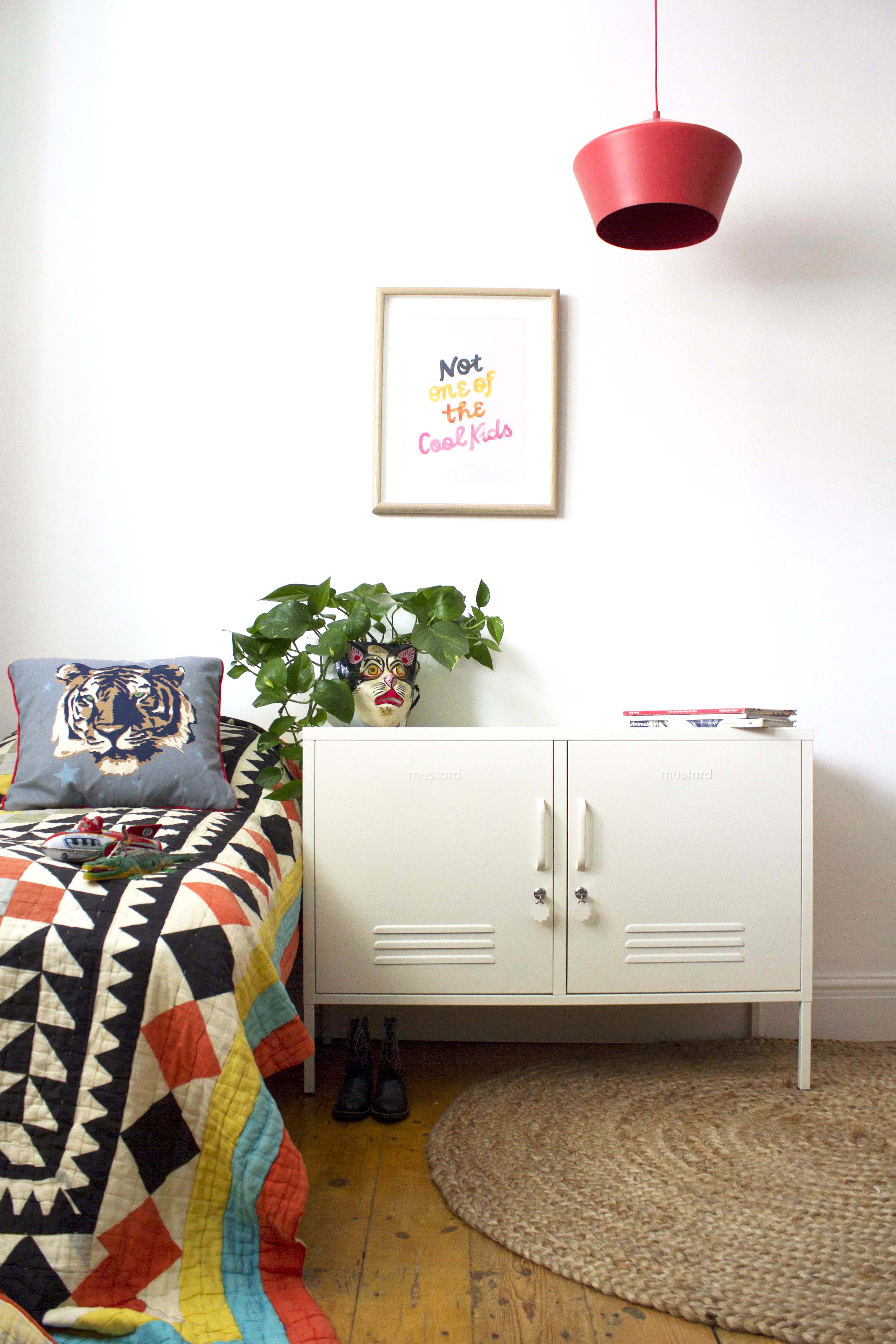 Mustard Made locker Lowdown Chalk - Oosterlinck