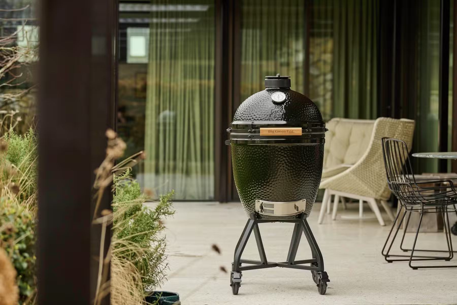 Big Green Egg The Onyx Large Limited Edition