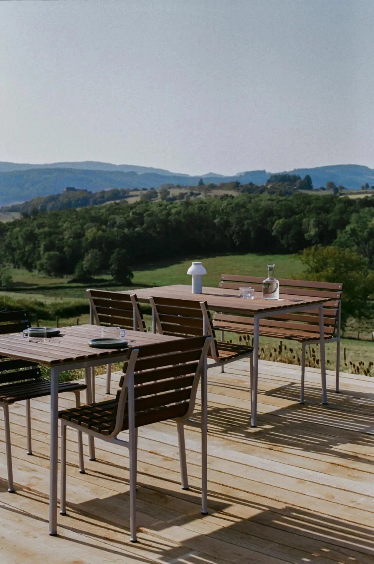 Hay Traverse tafel 75*83cm - Oosterlinck