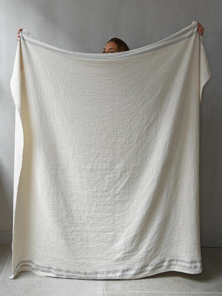 LEEFF  Blanket Brecht - varianten - Oosterlinck