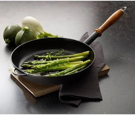 Staub  Gietijzeren bakpan 24cm  -40%