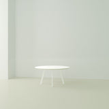 Studio Henk New Co tafel rond verjongd - wit onderstel - alle formaten