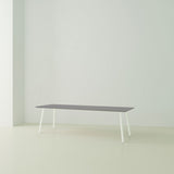 Studio Henk New Classic tafel HPL verjongd - wit onderstel - alle formaten - Oosterlinck