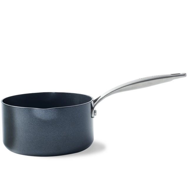 Greenpan Copenhagen steelpan met giettuit- verschillende maten - Oosterlinck