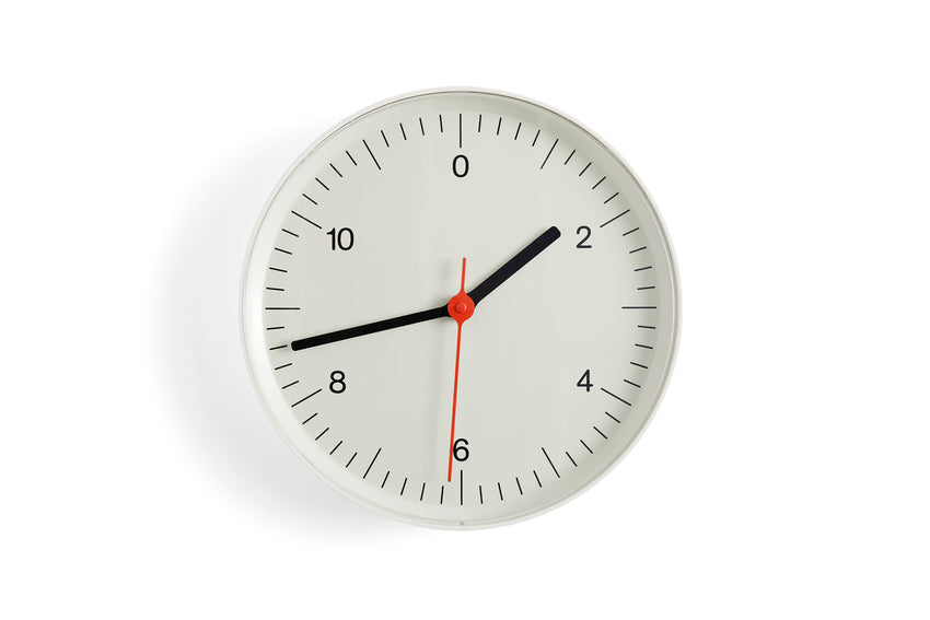 Hay Wall Clock - Verschillende kleuren - Oosterlinck