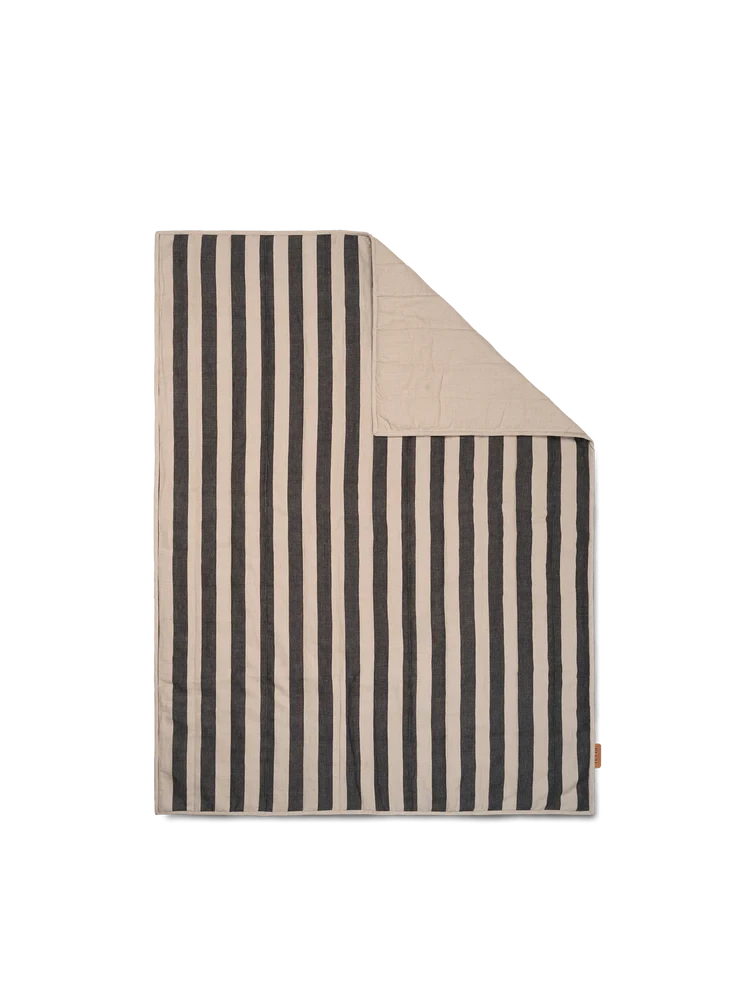 Ferm Living Grand Quilted Blanket Sand/Black - Oosterlinck