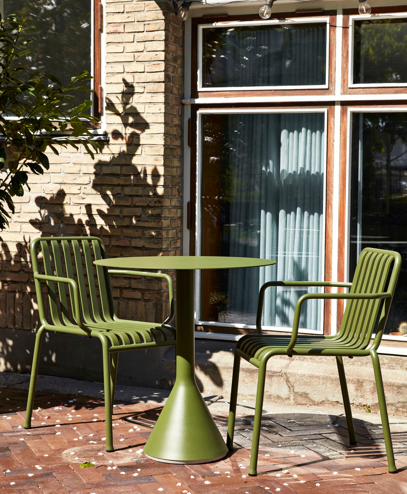Hay Palissade Armchair - verschillende kleuren - Oosterlinck