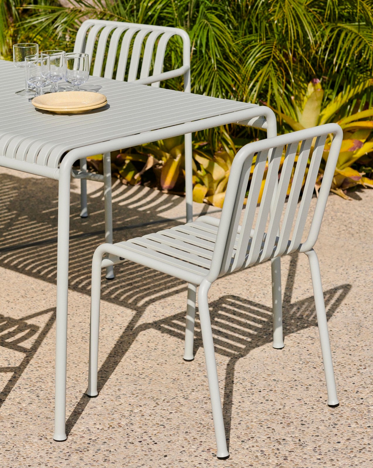 Hay Palissade Chair - verschillende kleuren - Oosterlinck