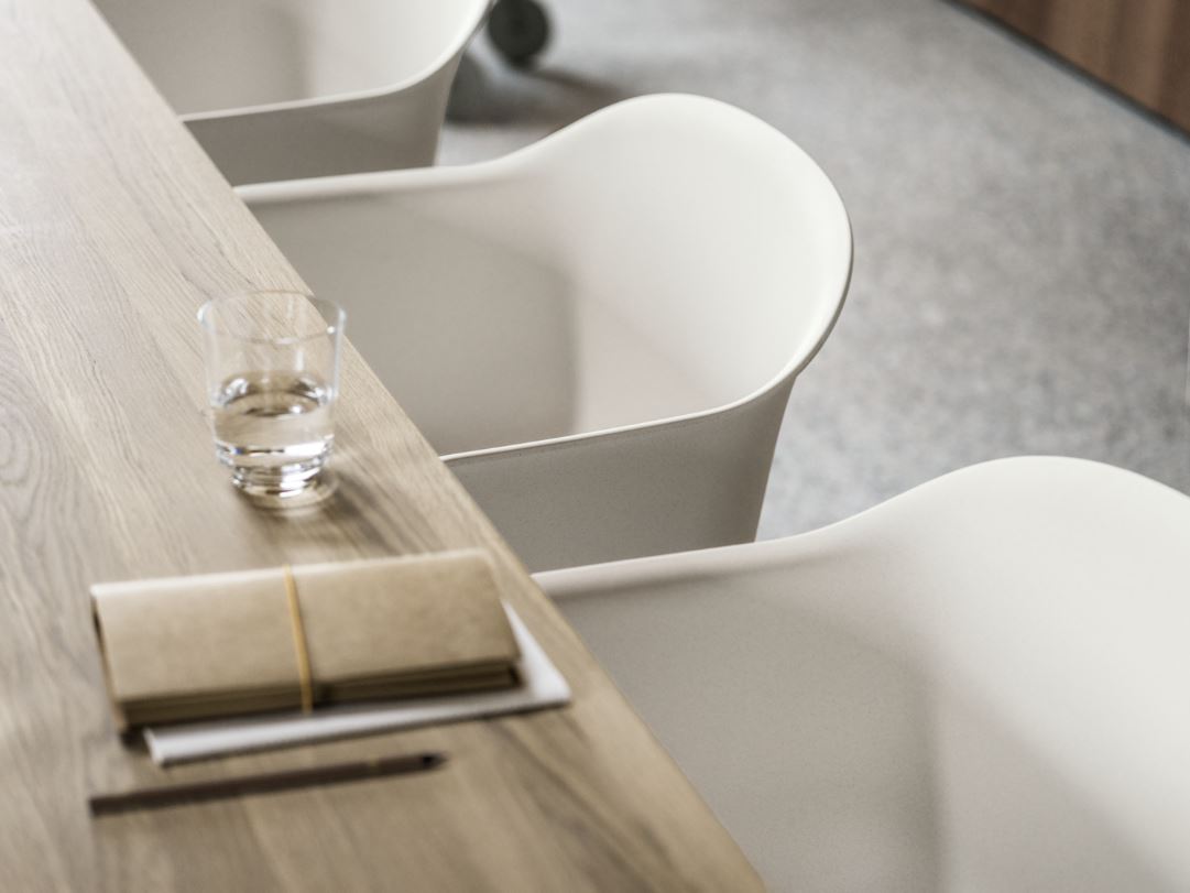 Muuto Fiber Armchair - Wood Base - Oosterlinck