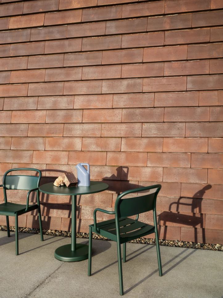 Muuto Linear Outdoor Armchair - verschillende kleuren - Oosterlinck