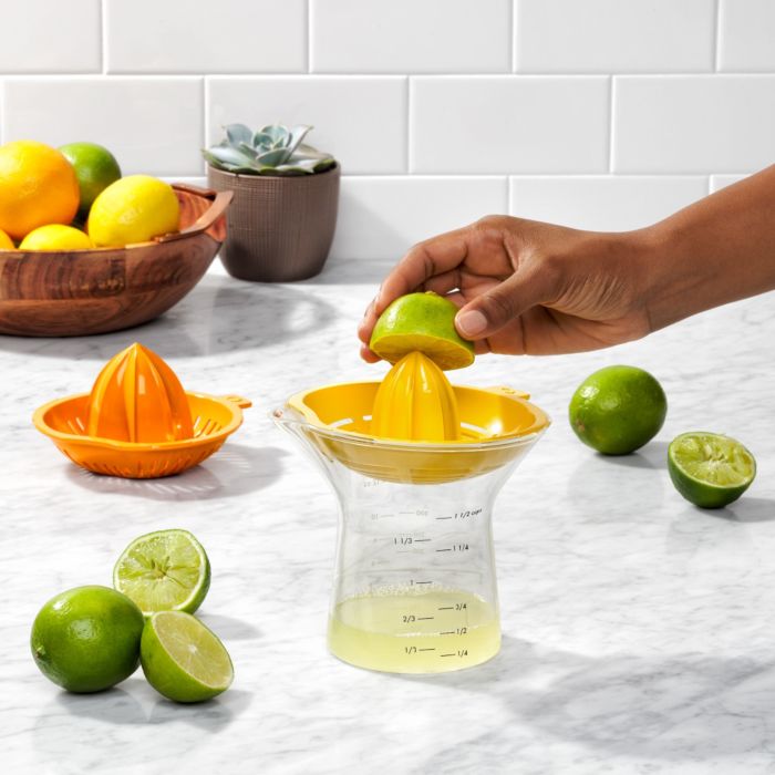 OXO Citruspers 2-in-1 van 350 ml - Oosterlinck