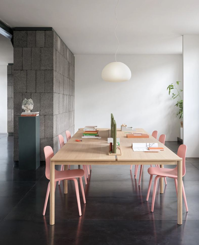 Muuto Visu Chair - Wood Base - Oosterlinck