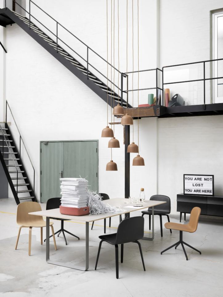 Muuto Visu Chair - Wood Base - Oosterlinck